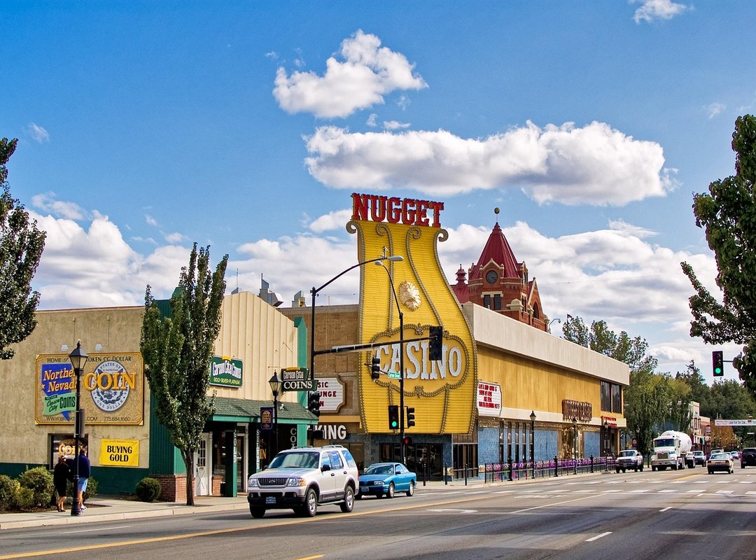 How to Use 'Sofia Carson Iubit' in Different Contexts